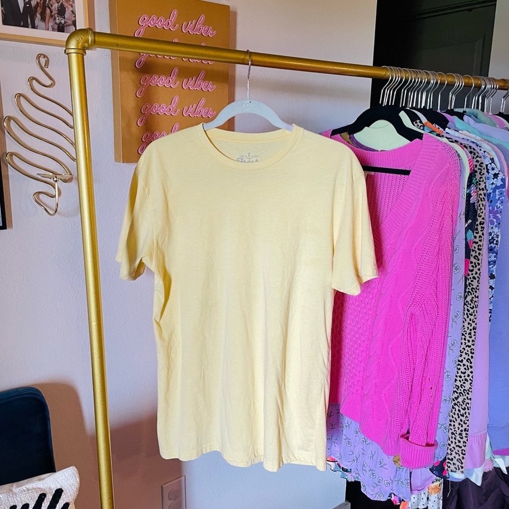 Fresh Clean Tees Yellow Crewneck — image 3 of 5